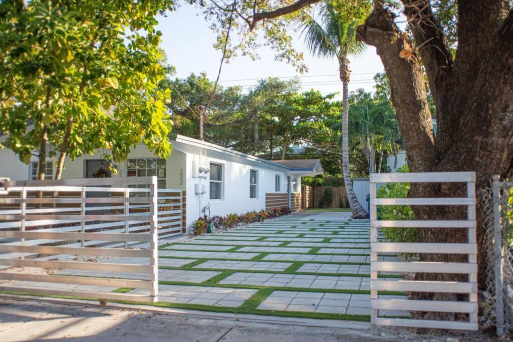 Casa Madeira @ The Heart Of Miami Design District Villa Exterior photo