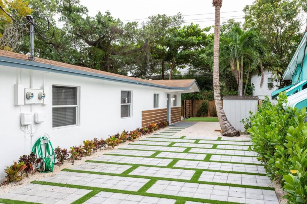 Casa Madeira @ The Heart Of Miami Design District Villa Exterior photo